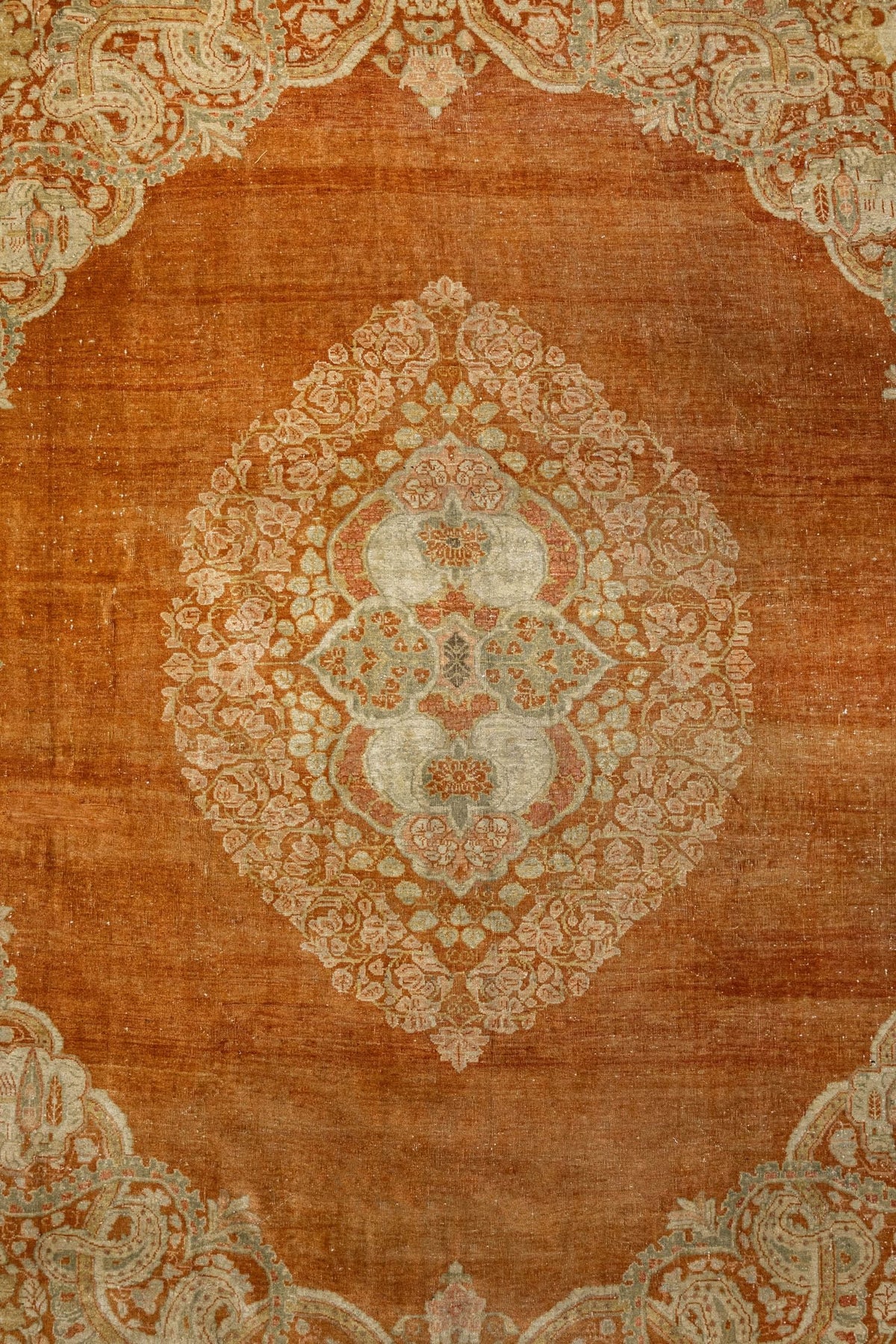 Vintage Euro Sarouk Handwoven Traditional Rug, J86419