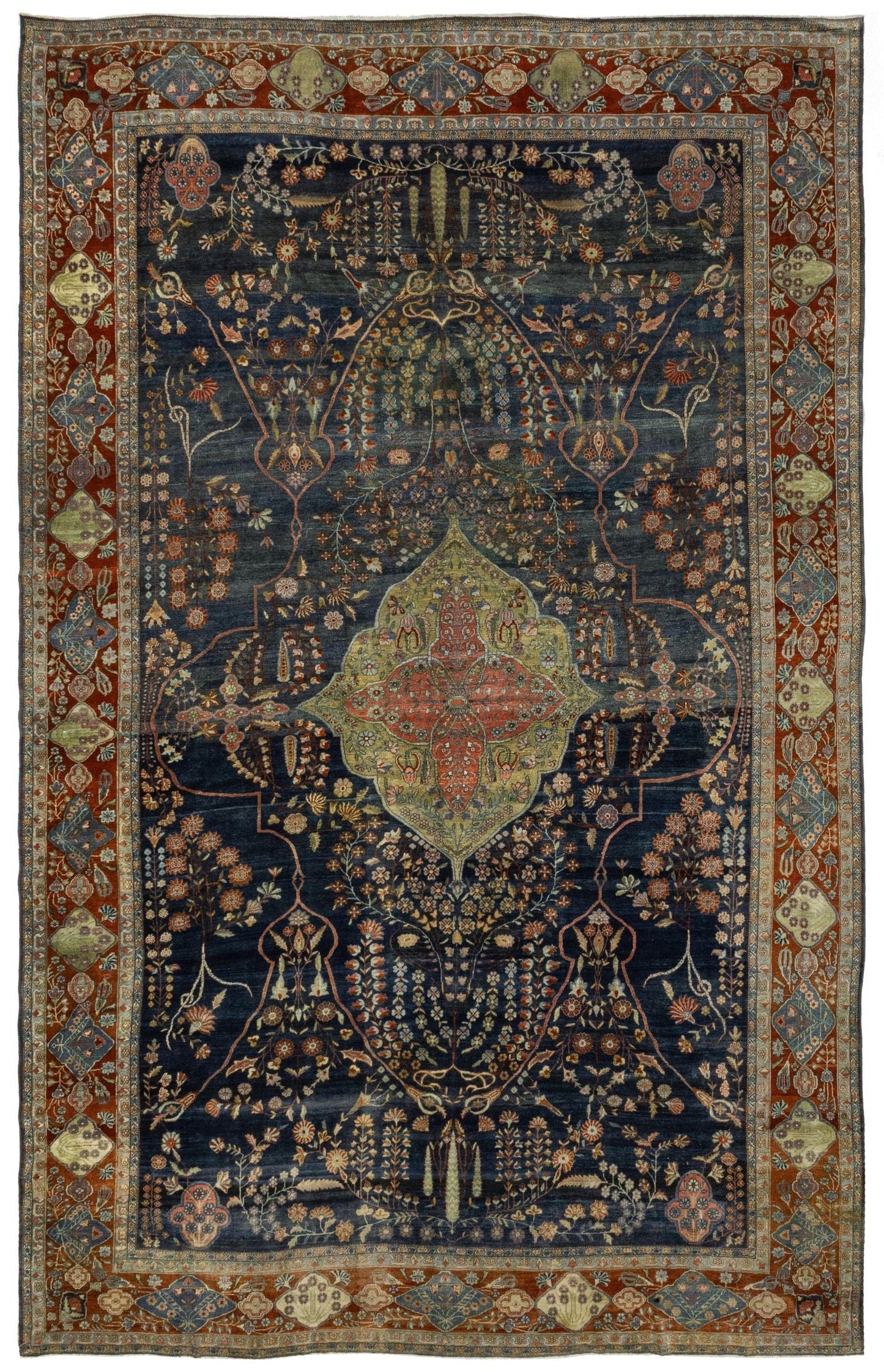 Antique Feraghan Sarouk Handwoven Traditional Rug