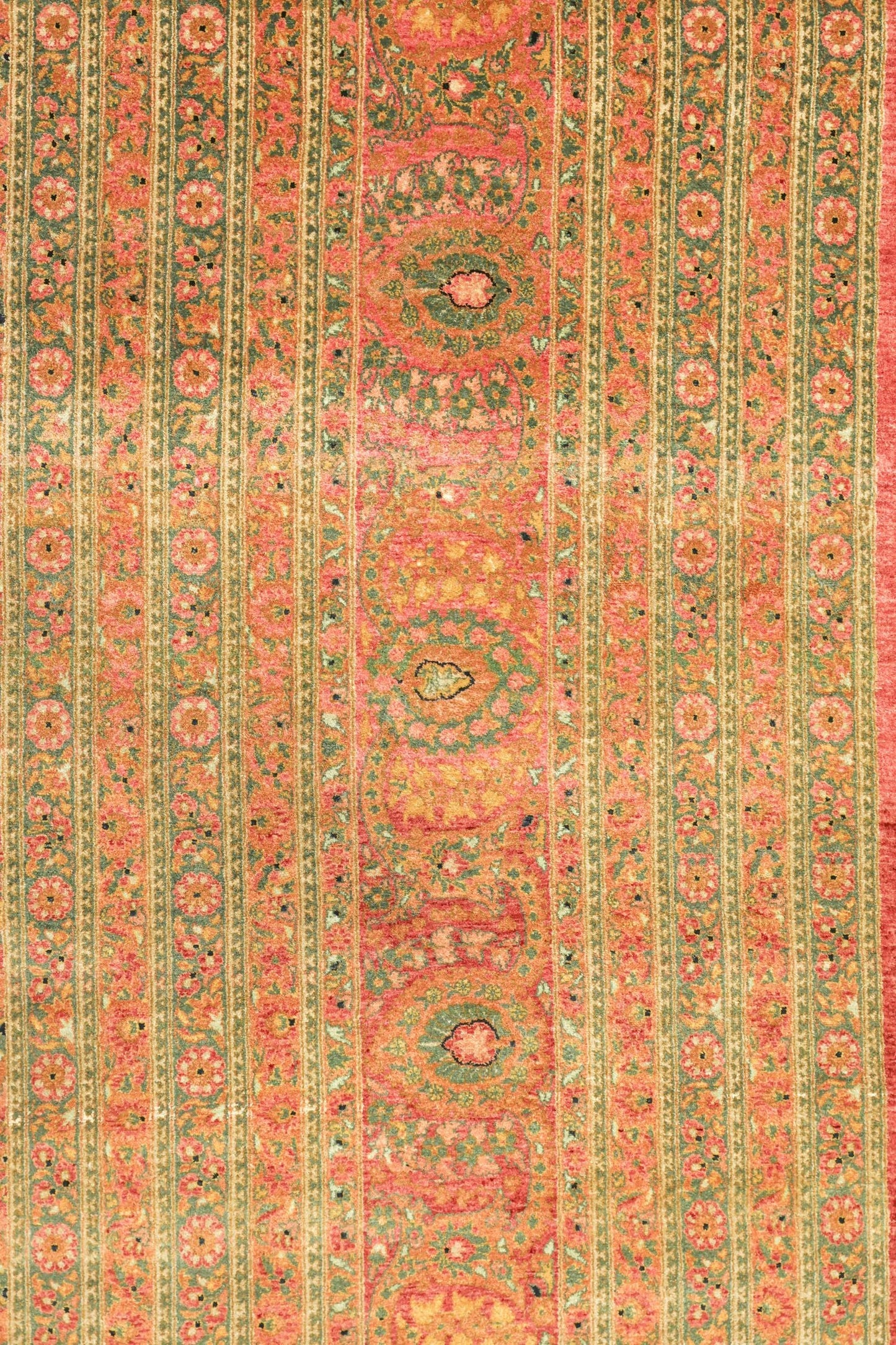 Haji Jalili Handwoven Traditional Rug, 79139