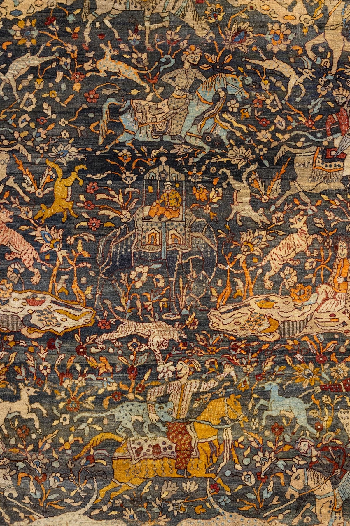 Hunting Agra Handwoven Traditional Rug, J88456
