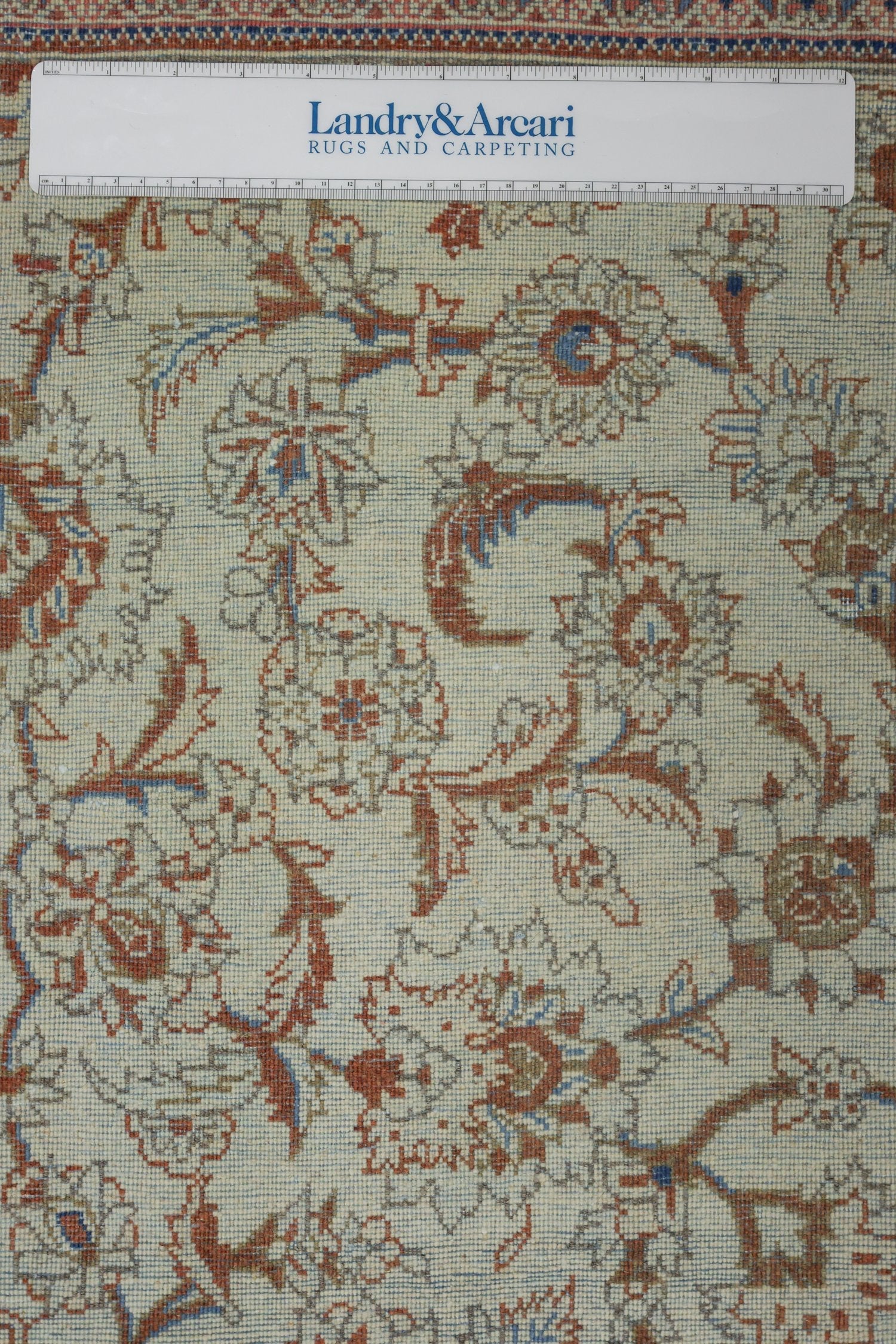 Vintage Kashan Handwoven Traditional Rug, J73301