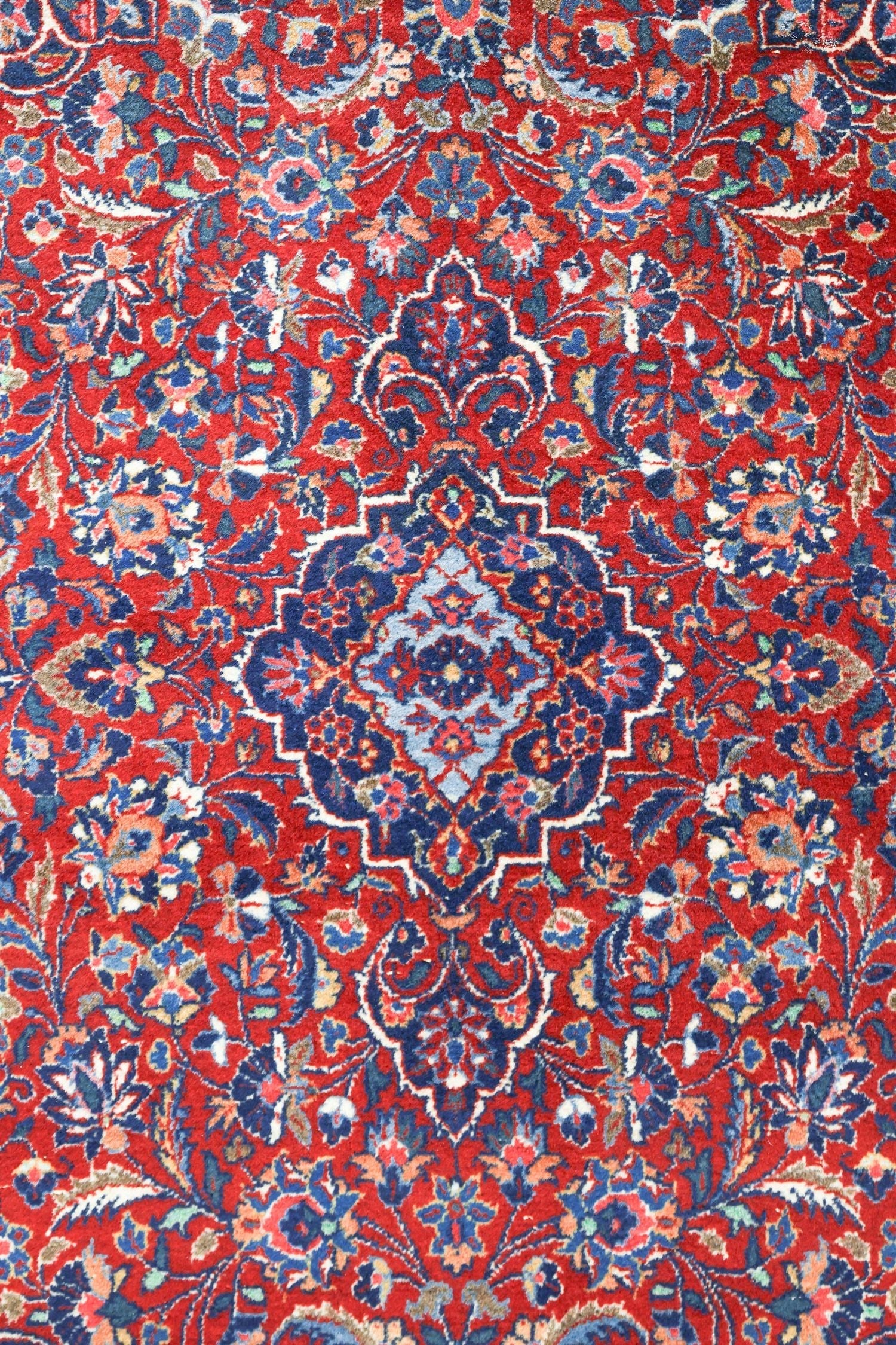 Antique Kashan Handwoven Traditional Rug, J71267