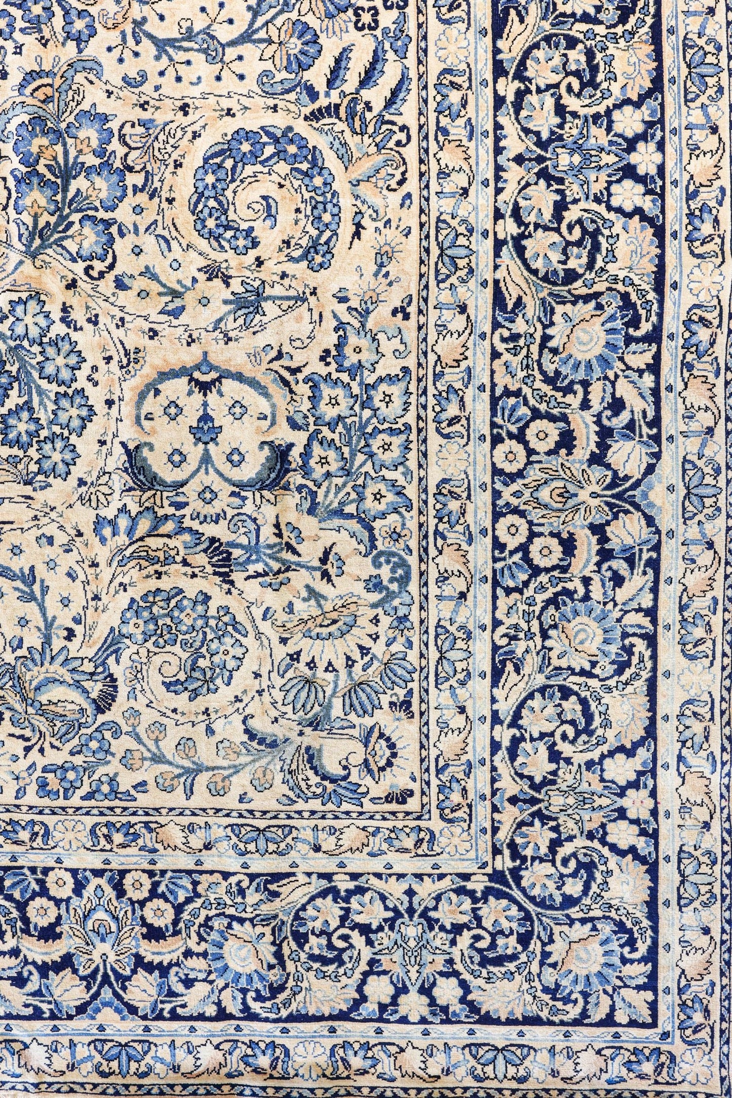 Antique Kerman Handwoven Traditional Rug, J79415