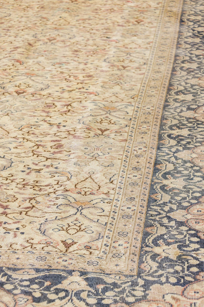 Vintage Keyseri Handwoven Traditional Rug, J79420