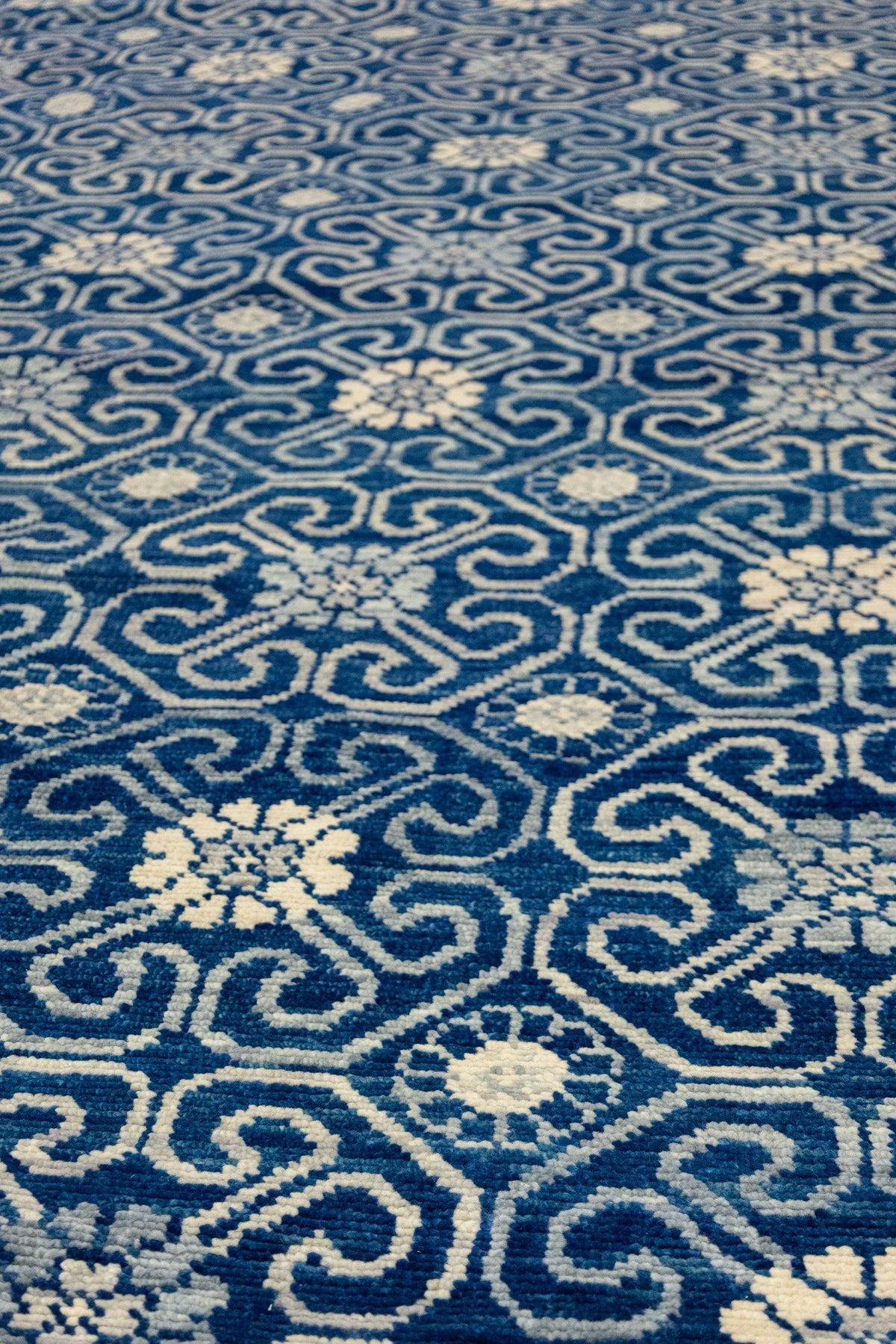 Khotan Handwoven Traditional Rug, J88120