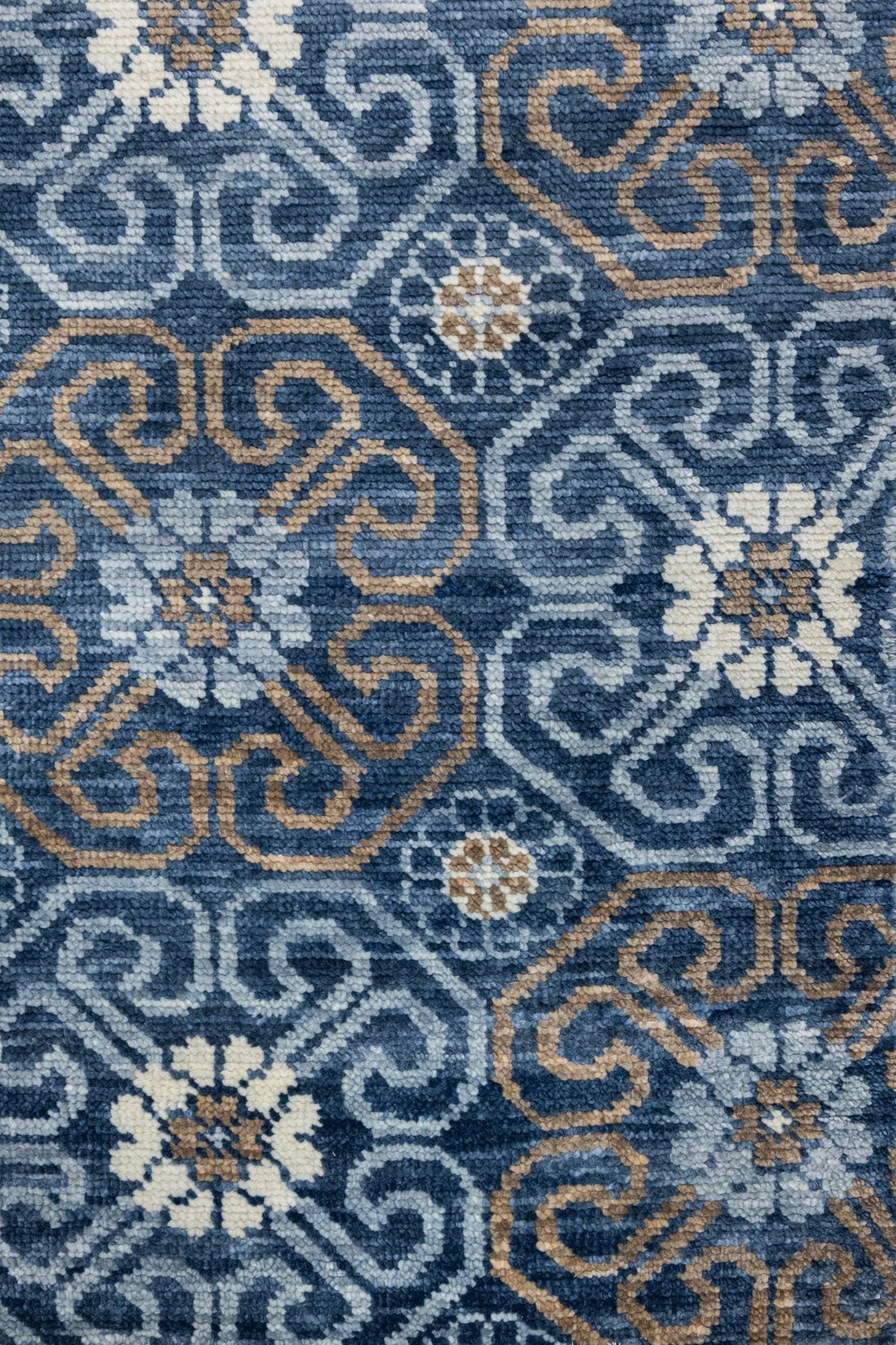 Khotan Handwoven Traditional Rug, J88122