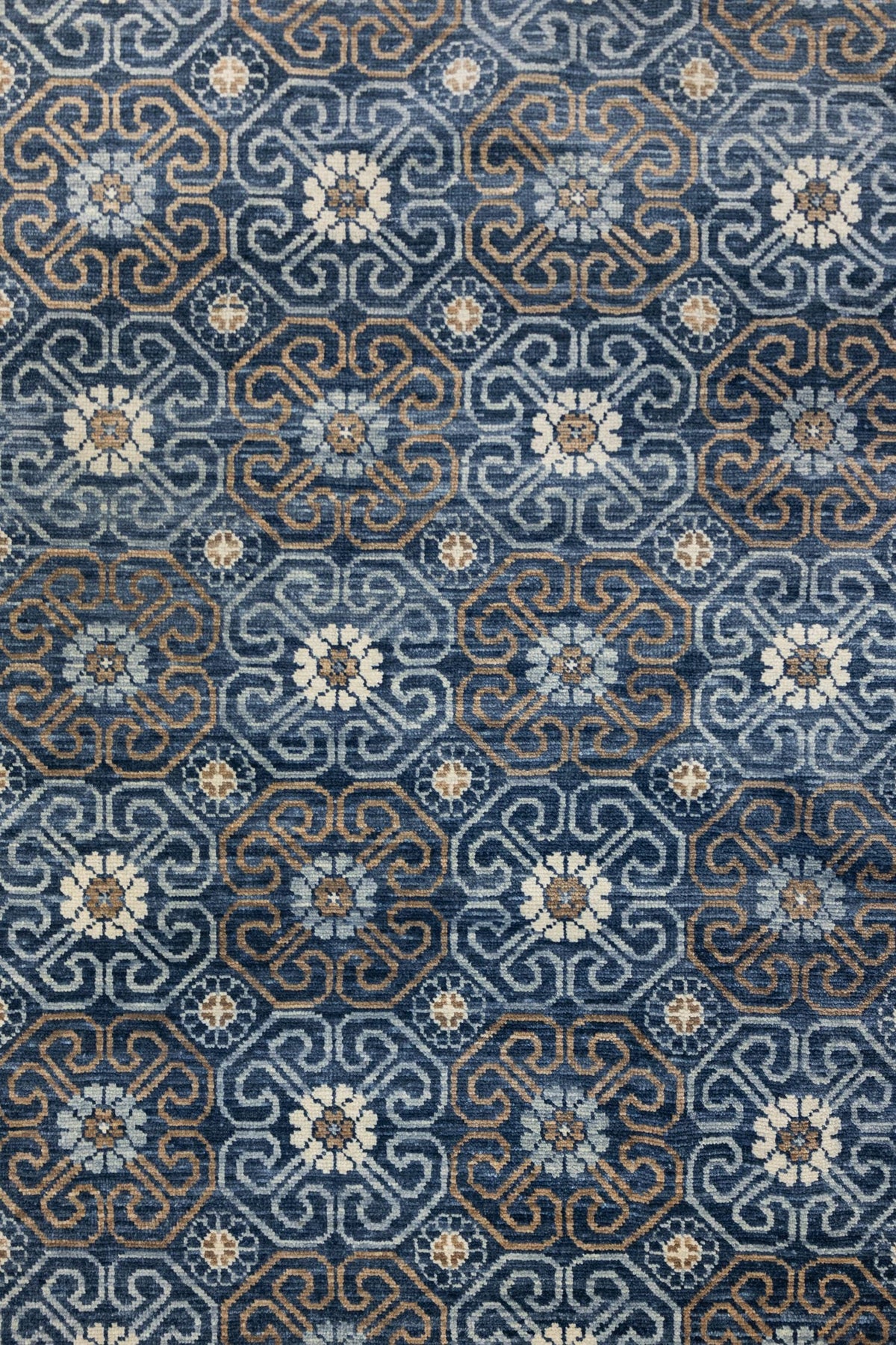 Khotan Handwoven Traditional Rug, J88124