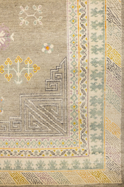Khotan Handwoven Traditional Rug, J88134