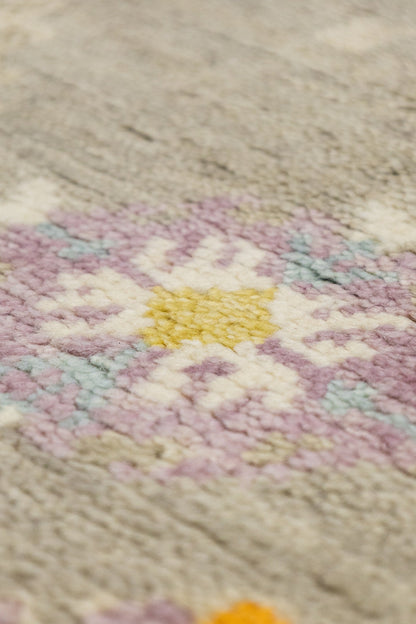 Khotan Handwoven Traditional Rug, J88136