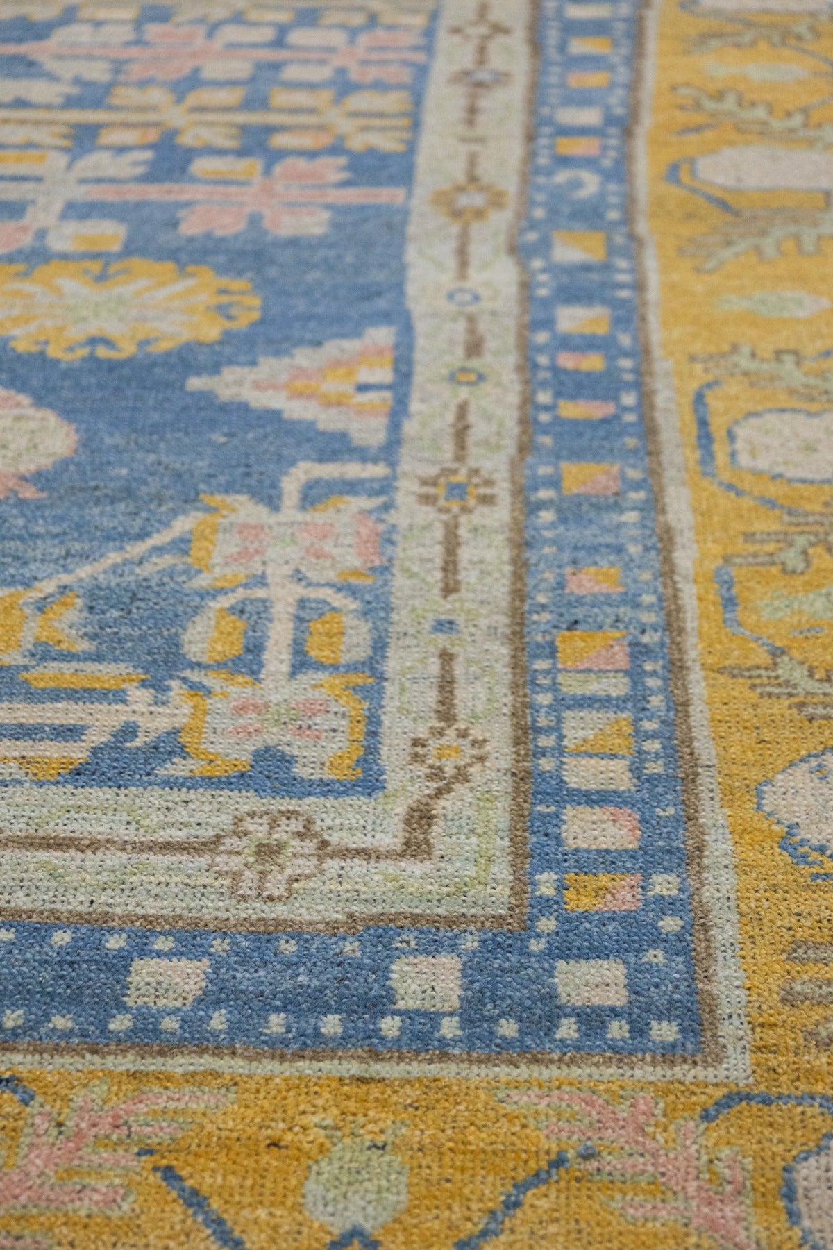 Khotan Handwoven Traditional Rug, J89771