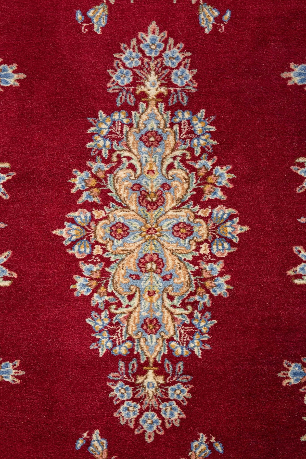 Antique Kirman Handwoven Traditional Rug, T87036