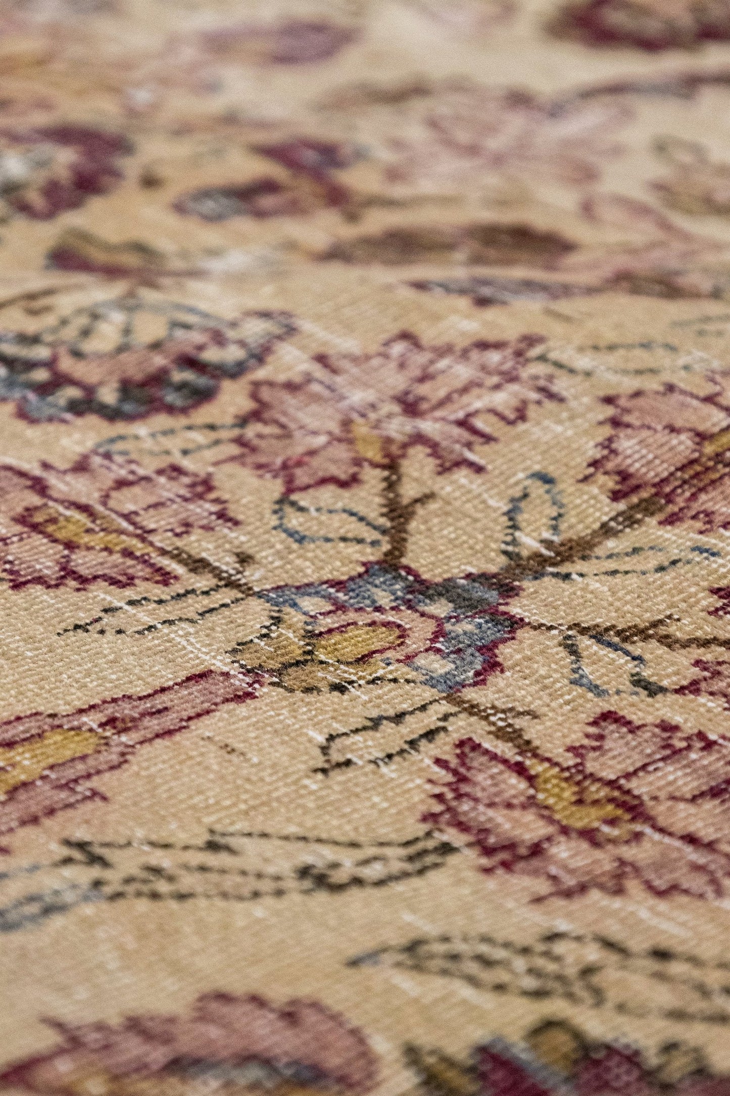 Vintage Lavar Kerman Handwoven Traditional Rug, J86575