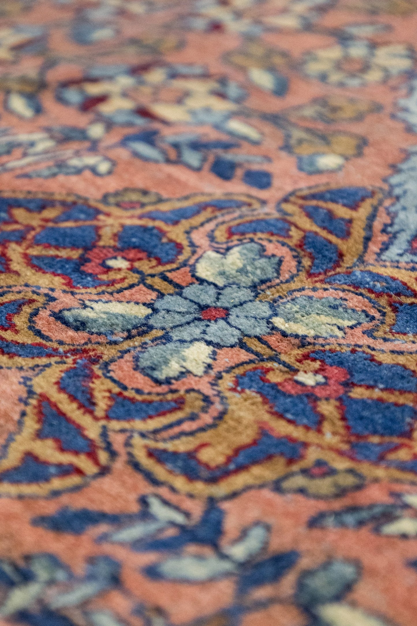 Antique Lavar Kerman Handwoven Traditional Rug, J87293