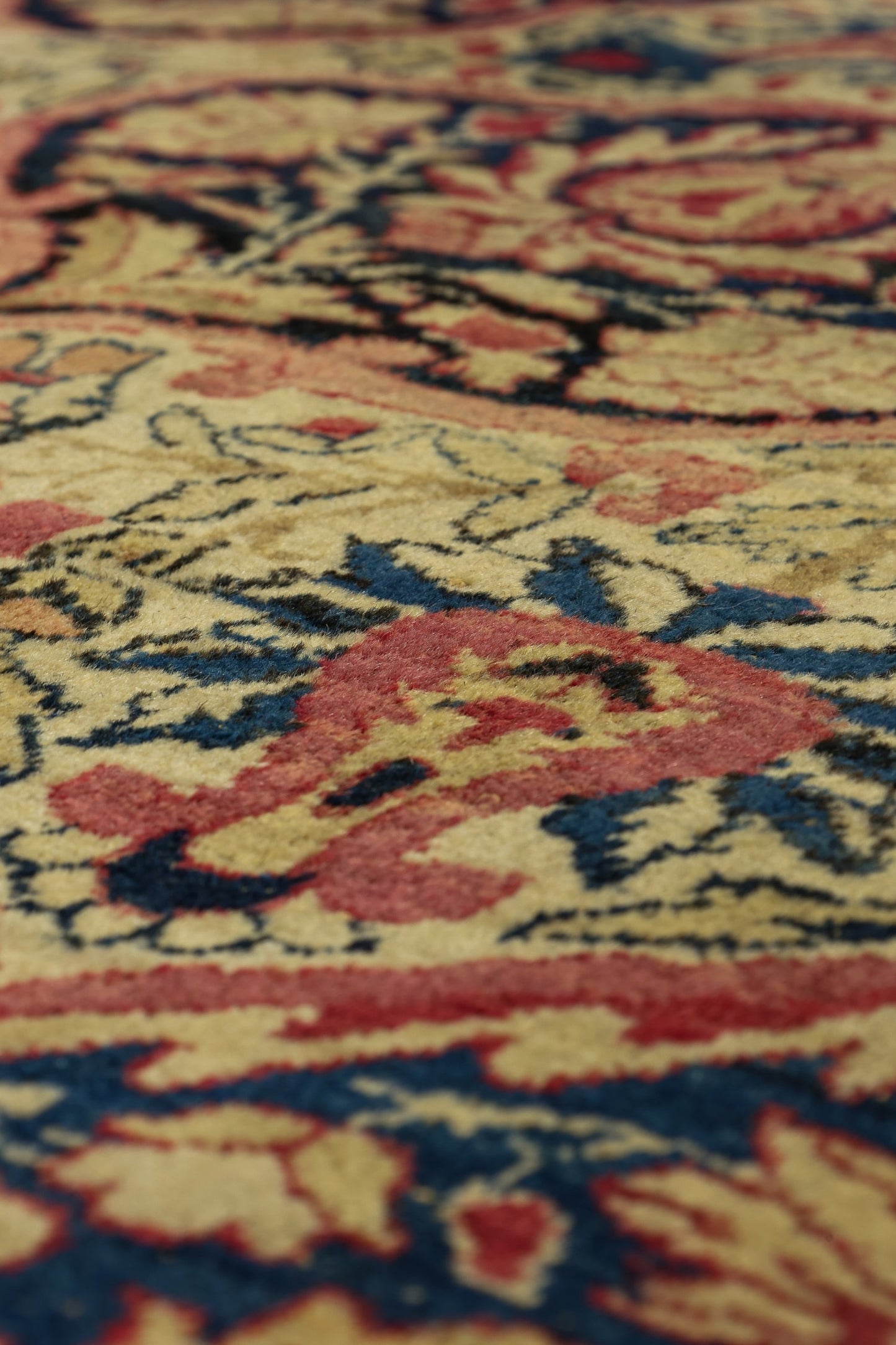 Antique Lavar Kerman Handwoven Traditional Rug, J80694