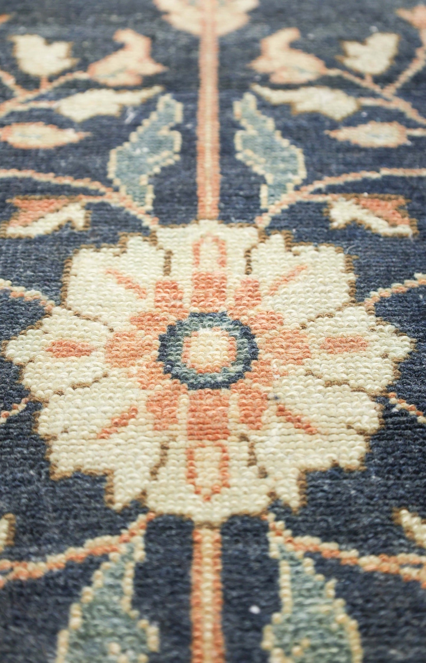 Vintage Lilihan Handwoven Traditional Rug, J73365