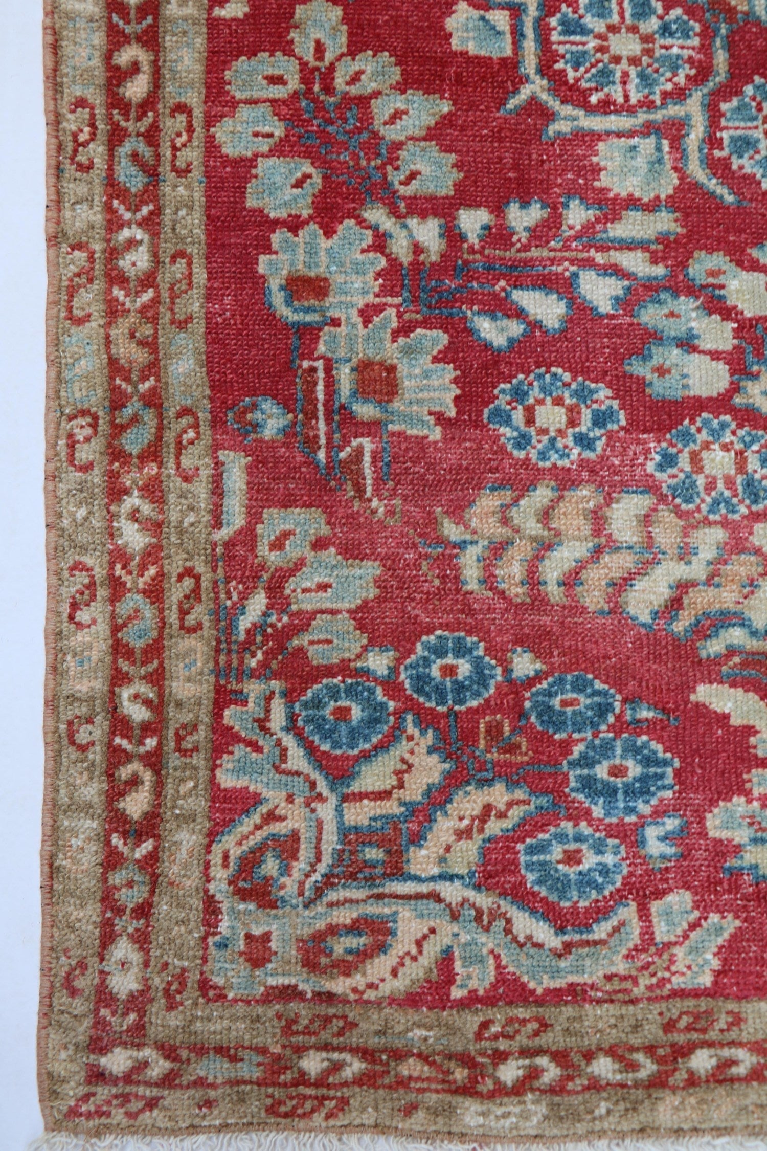 Vintage Lilihan Handwoven Traditional Rug, J67487
