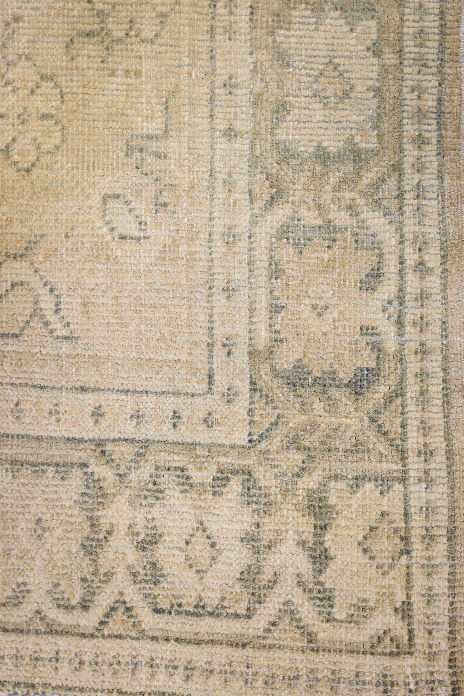 Vintage Mahal Handwoven Traditional Rug | Landry & Arcari
