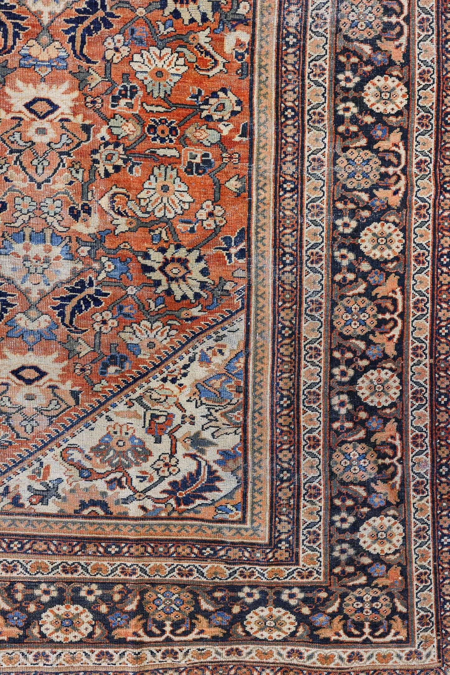 Vintage Mahal Handwoven Traditional Rug, J79421