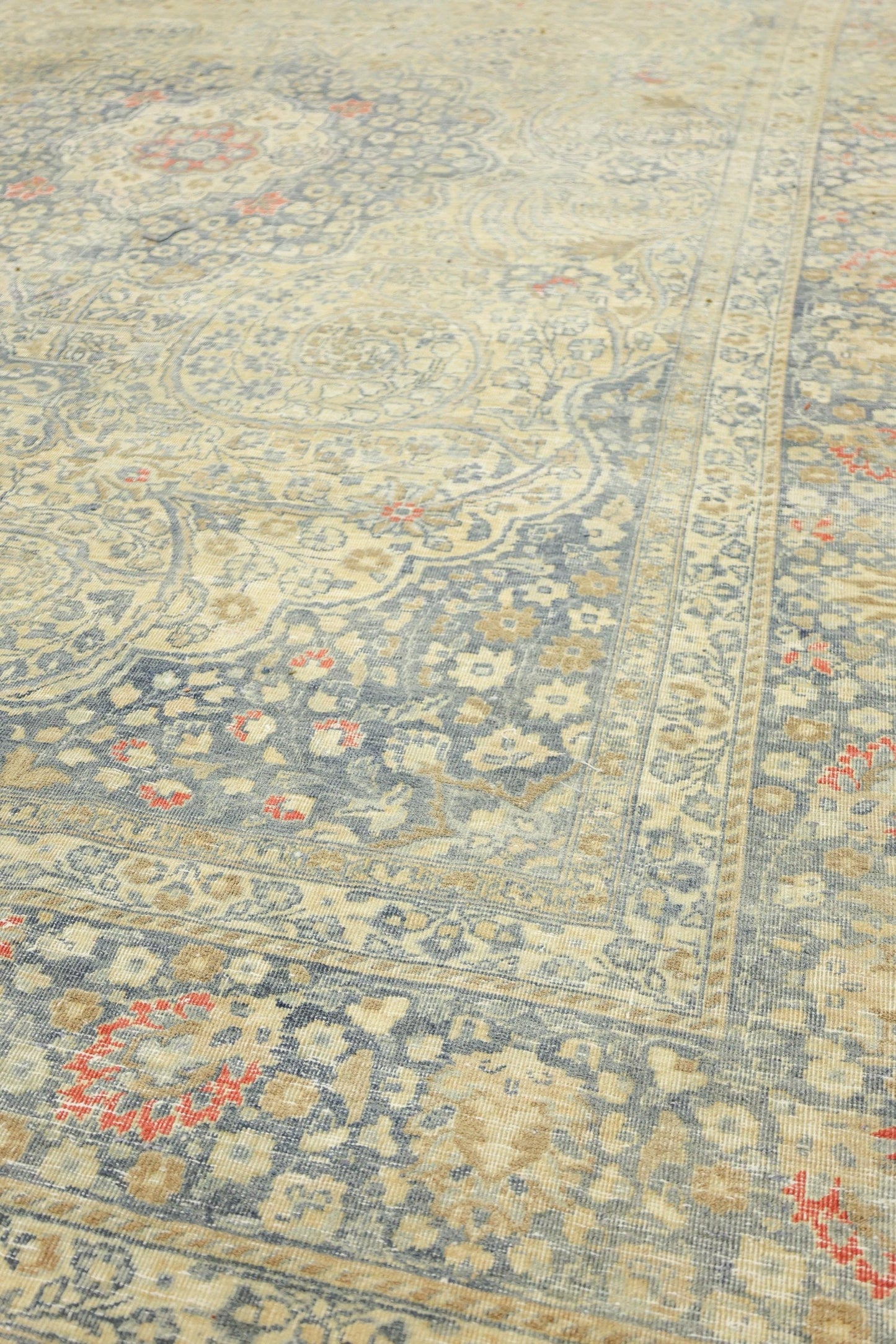 Vintage Mashad Handwoven Traditional Rug, J71810