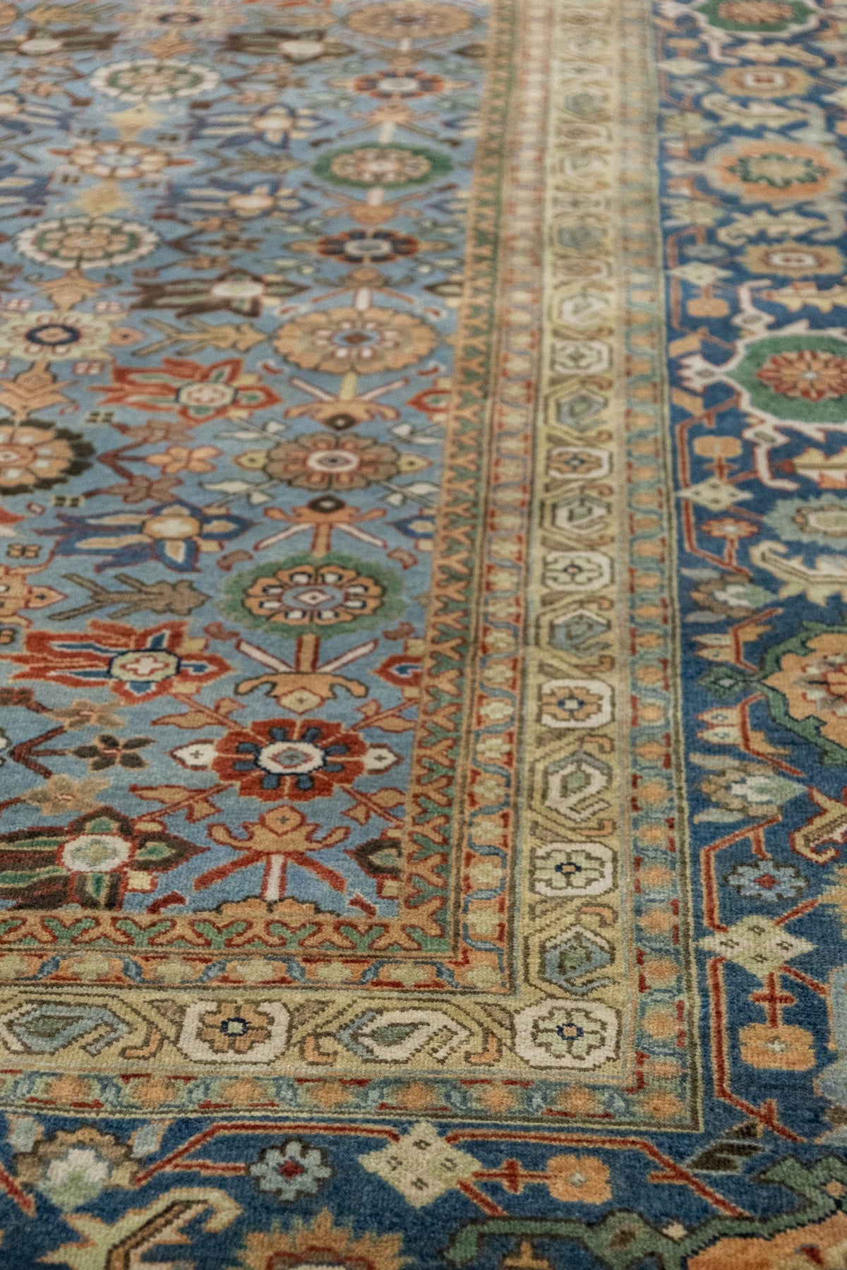 Mina Khani Handwoven Traditional Rug, J88138