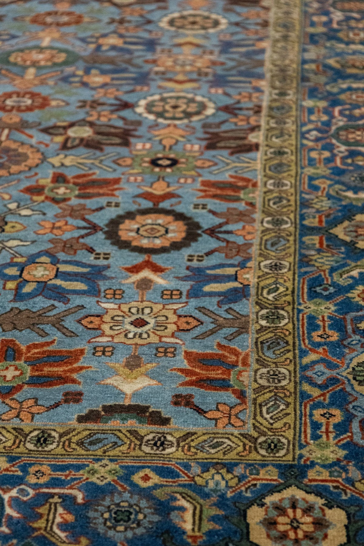 Mina Khani Handwoven Traditional Rug, J88142