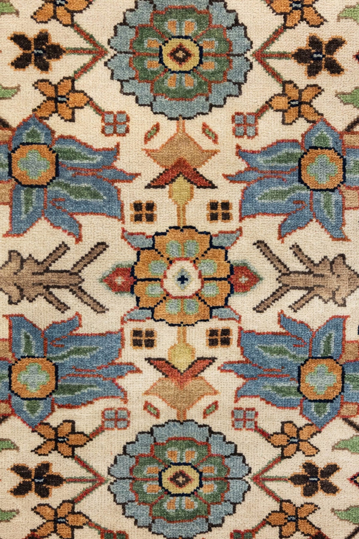 Mina Khani Handwoven Traditional Rug, J88152