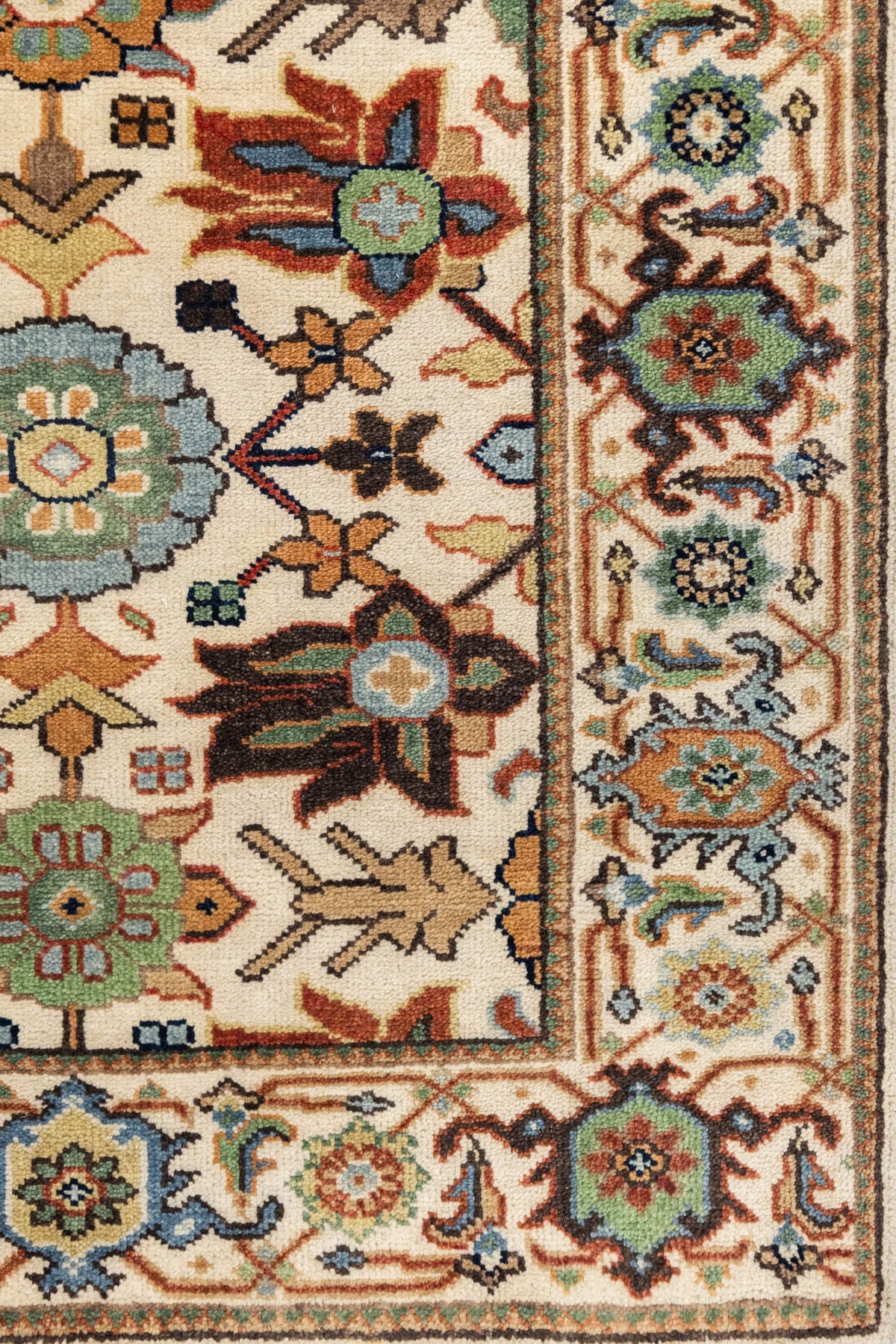 Mina Khani Handwoven Traditional Rug, J88152