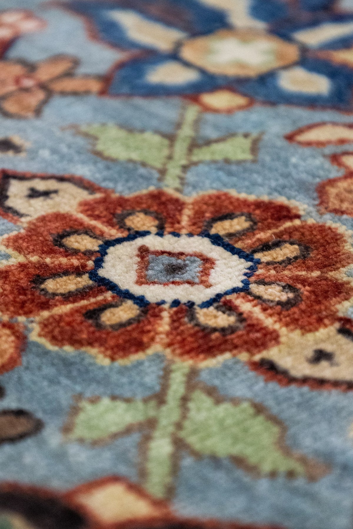 Mina Khani Handwoven Traditional Rug, J88161