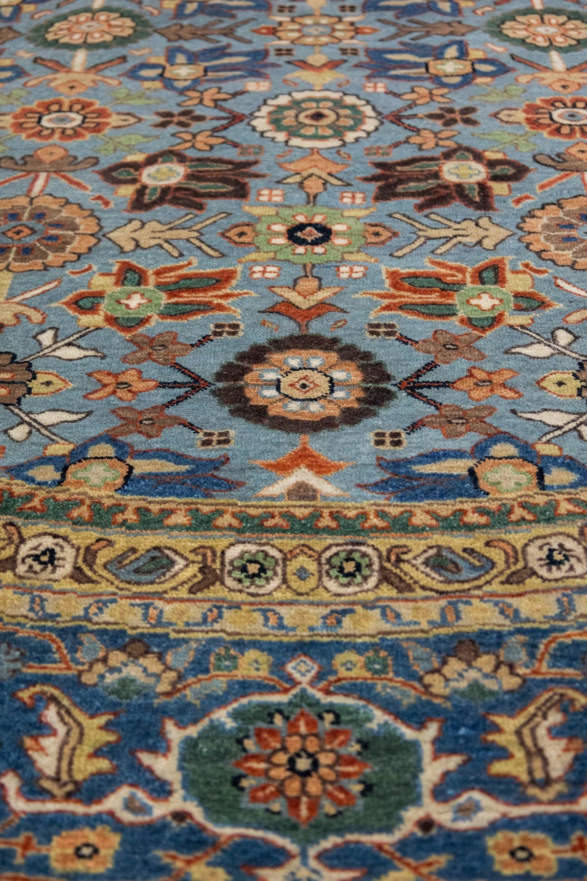 Mina Khani Handwoven Traditional Rug, J88162