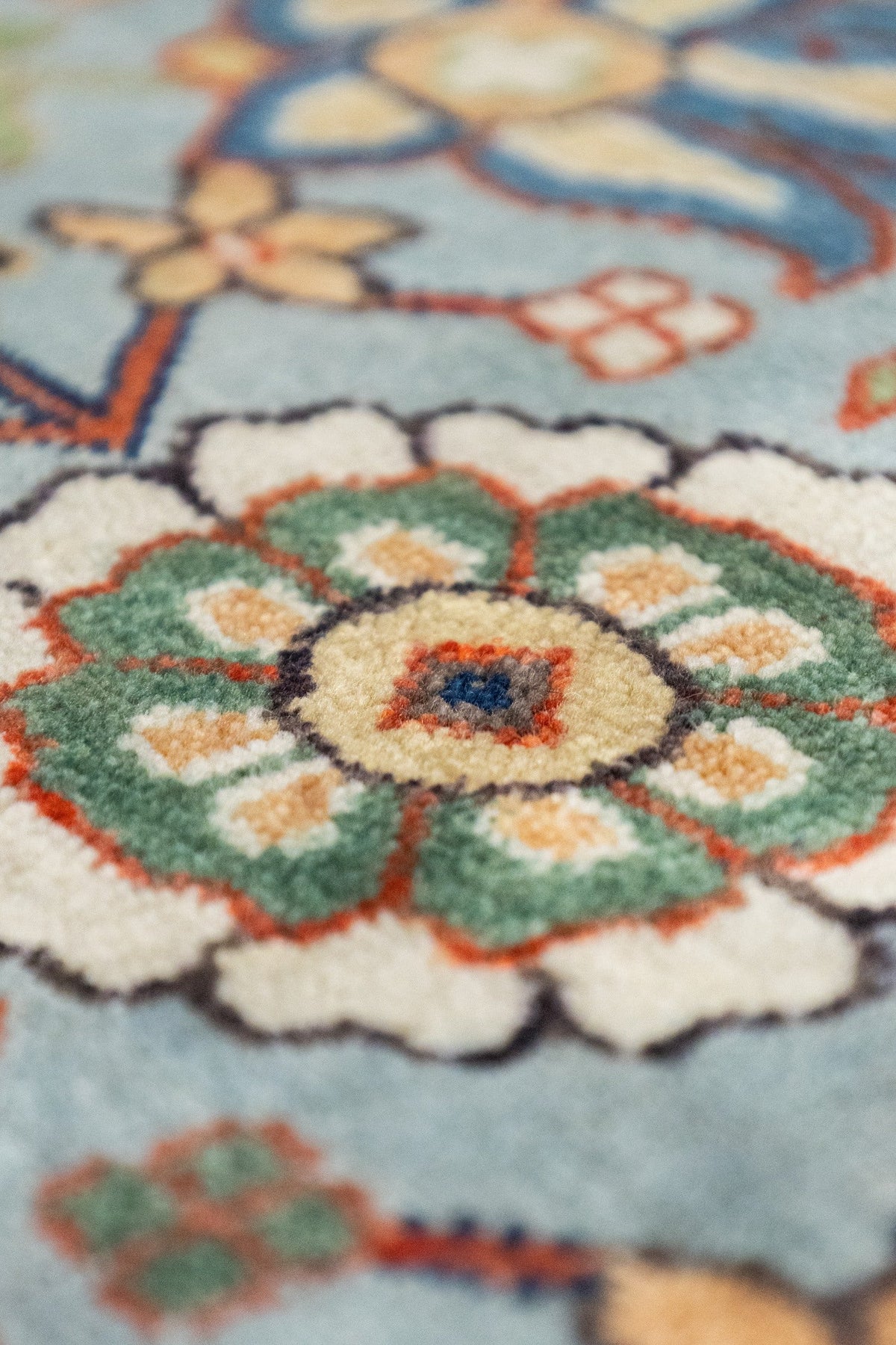 Mina Khani Handwoven Traditional Rug, J88165