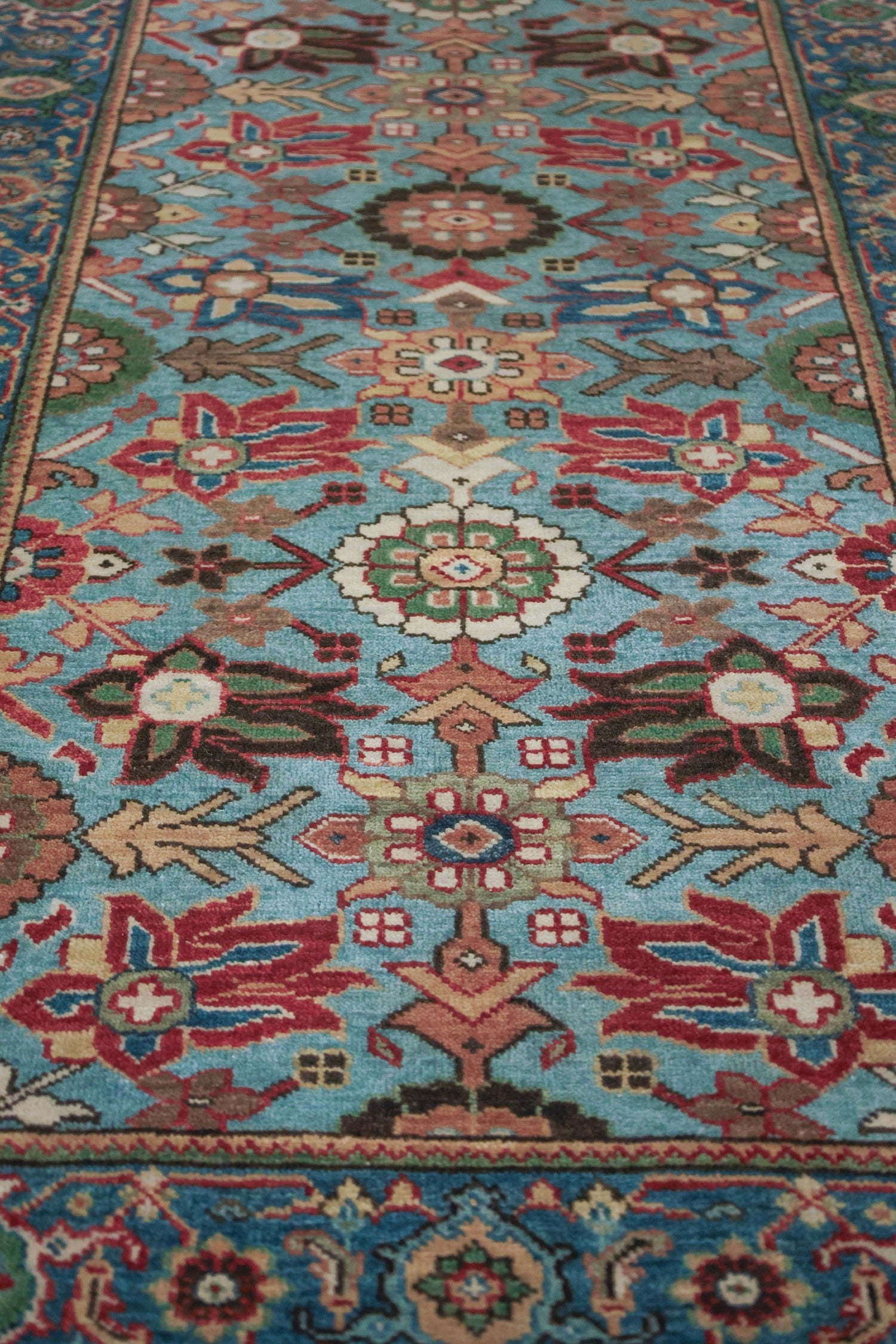 Mina Khani Handwoven Traditional Rug, J69064