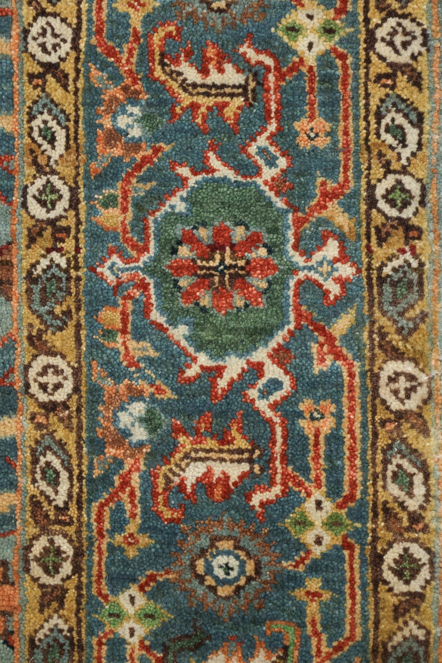 Mina Khani Handwoven Traditional Rug, J69070