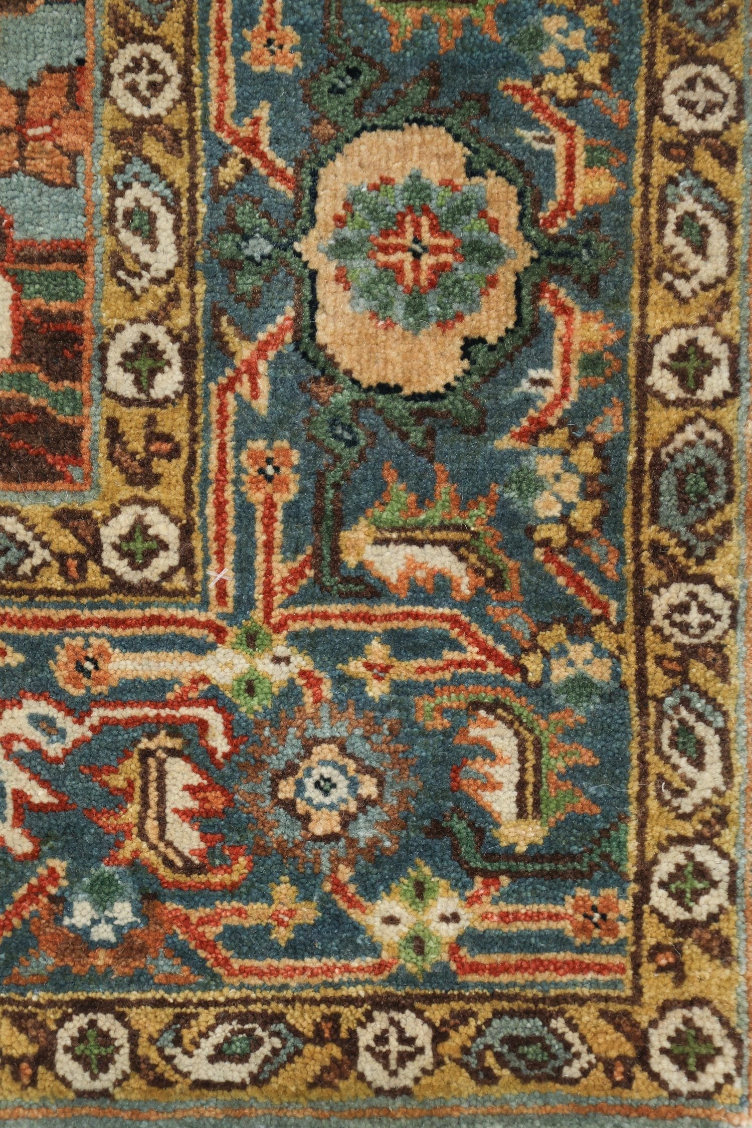 Mina Khani Handwoven Traditional Rug, J69070