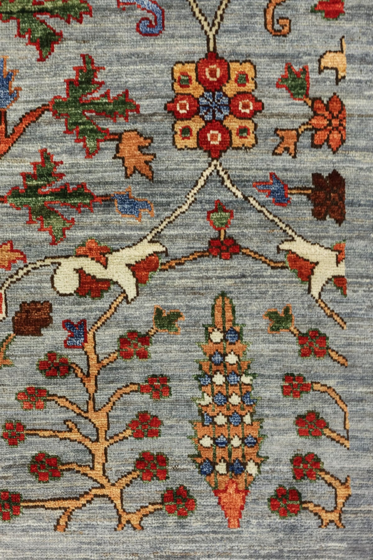 Moghul Handwoven Traditional Rug, J81054