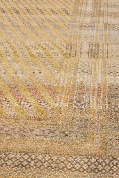 Moud Handwoven Traditional Rug, J88448