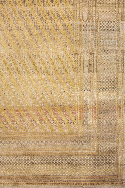 Moud Handwoven Traditional Rug, J88448