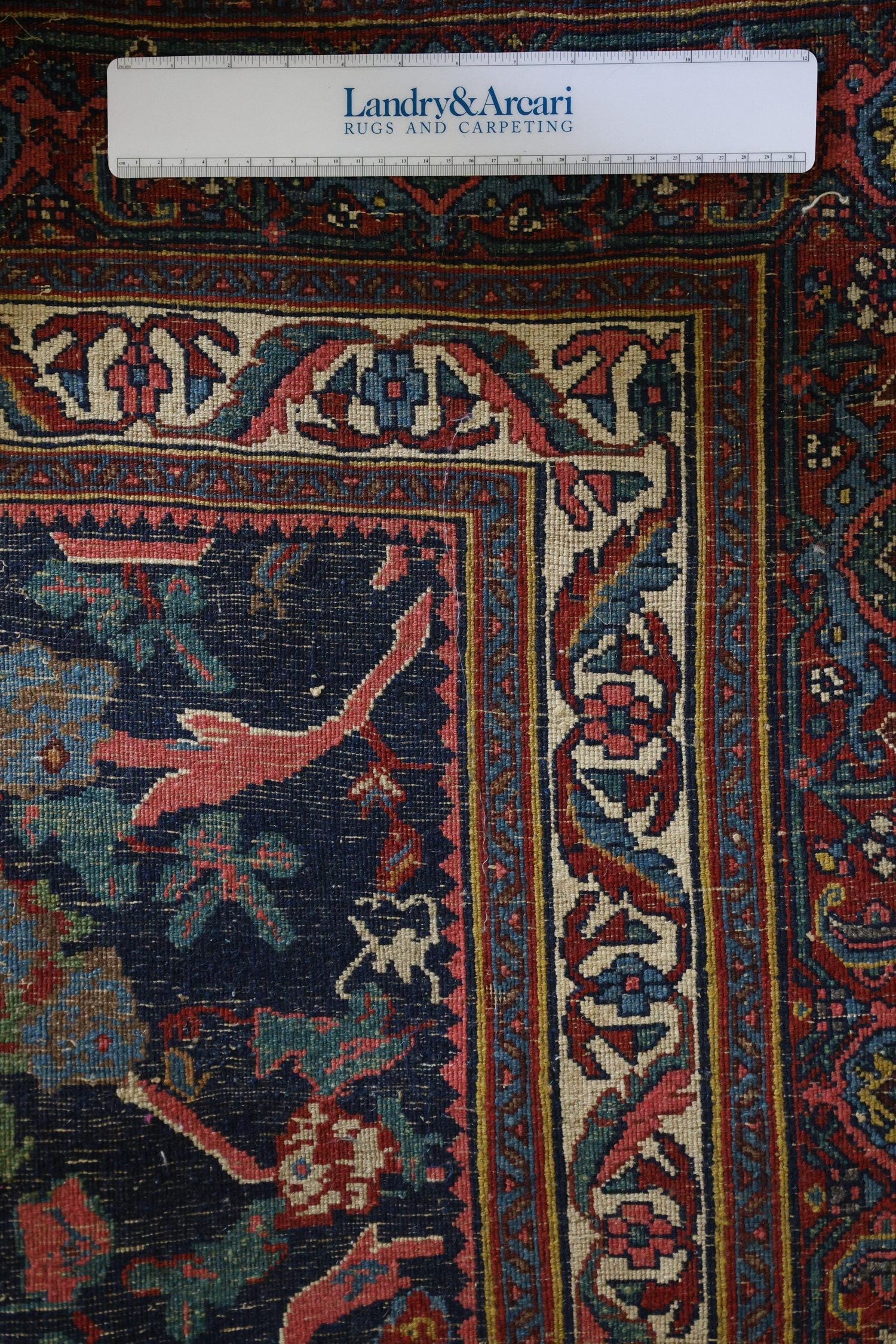 Antique Mustafi Bijar Handwoven Traditional Rug, J70083