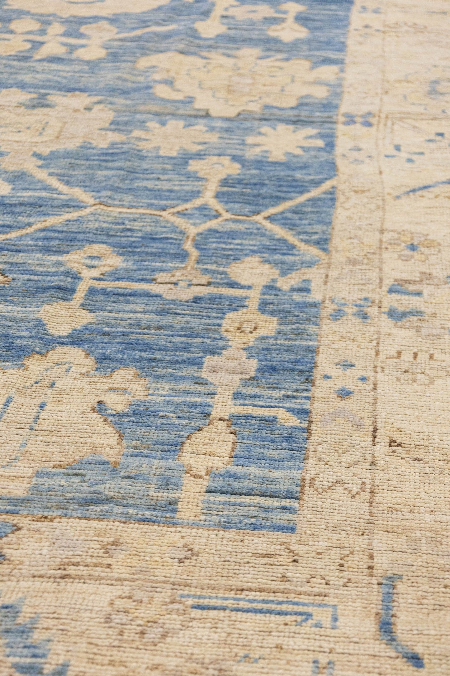 Oushak Handwoven Traditional Rug, J86890
