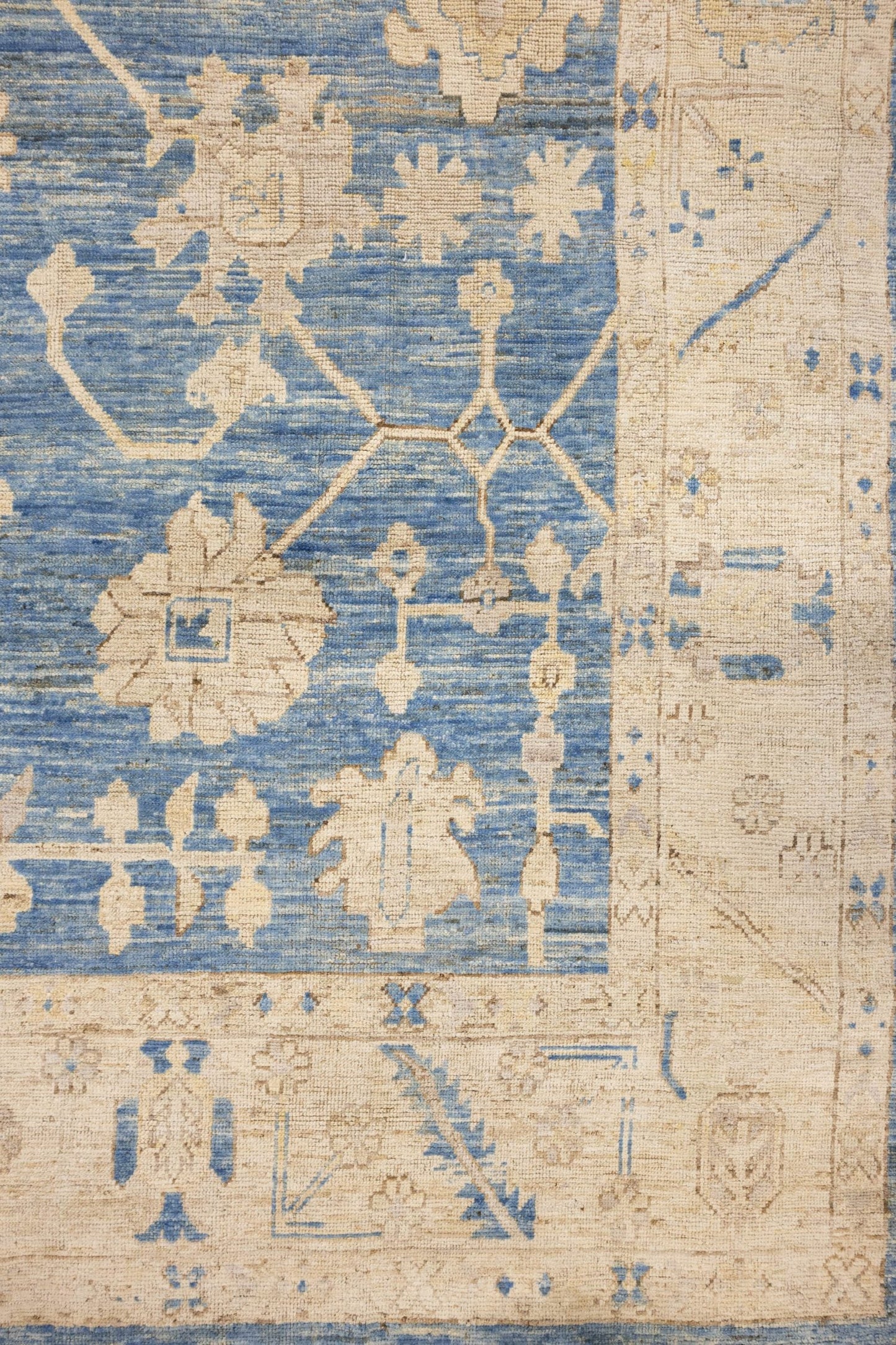 Oushak Handwoven Traditional Rug, J86890