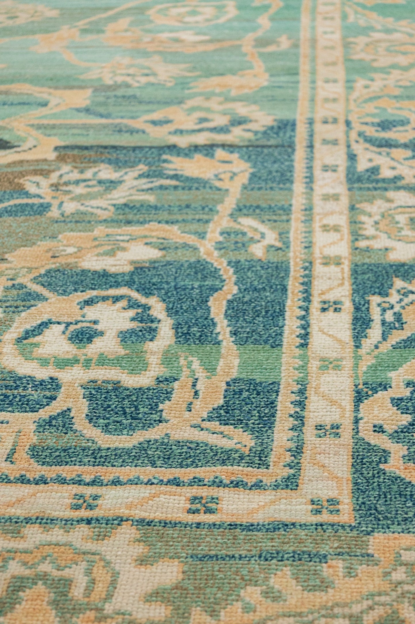 Oushak Handwoven Traditional Rug, J87971