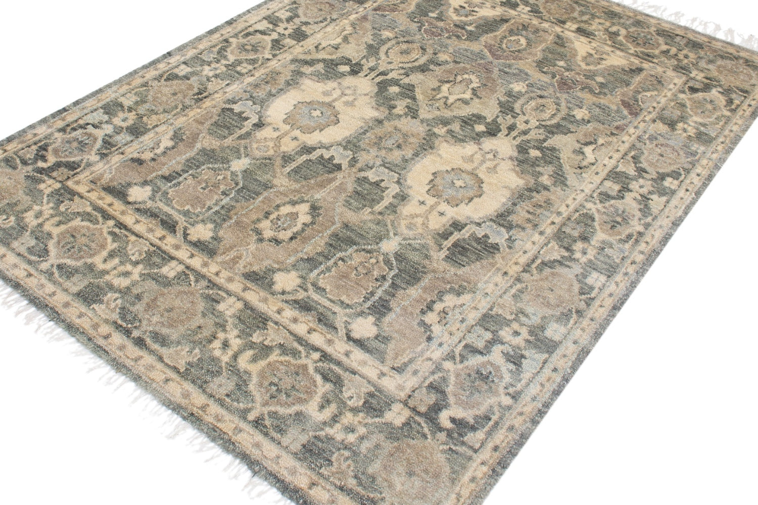 Oushak 3 Handwoven Traditional Rug, J71771