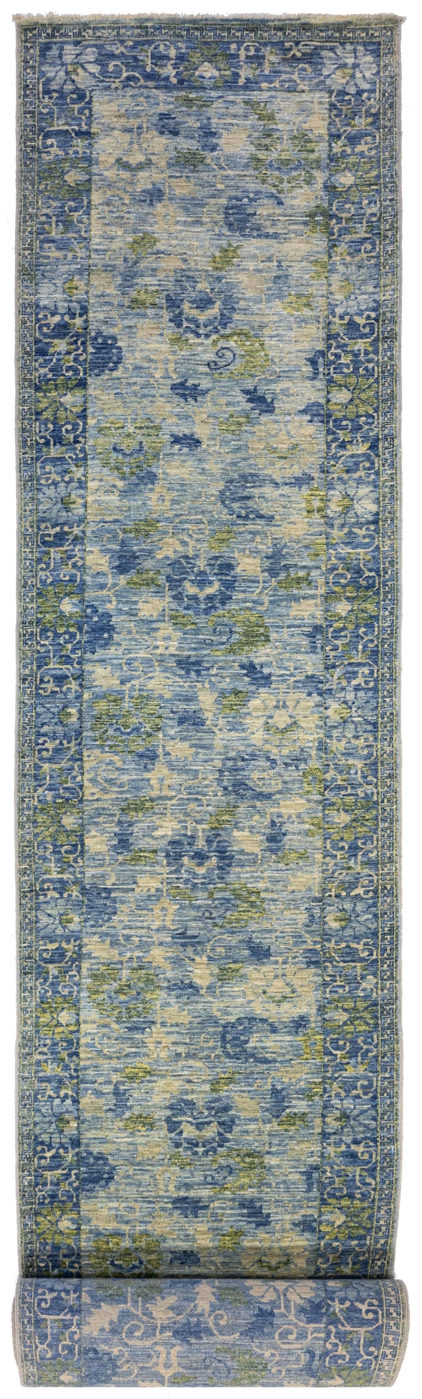 Peking Handwoven Traditional Rug