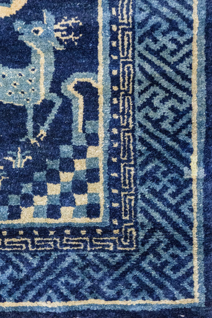 Antique Peking Handwoven Traditional Rug, J87311