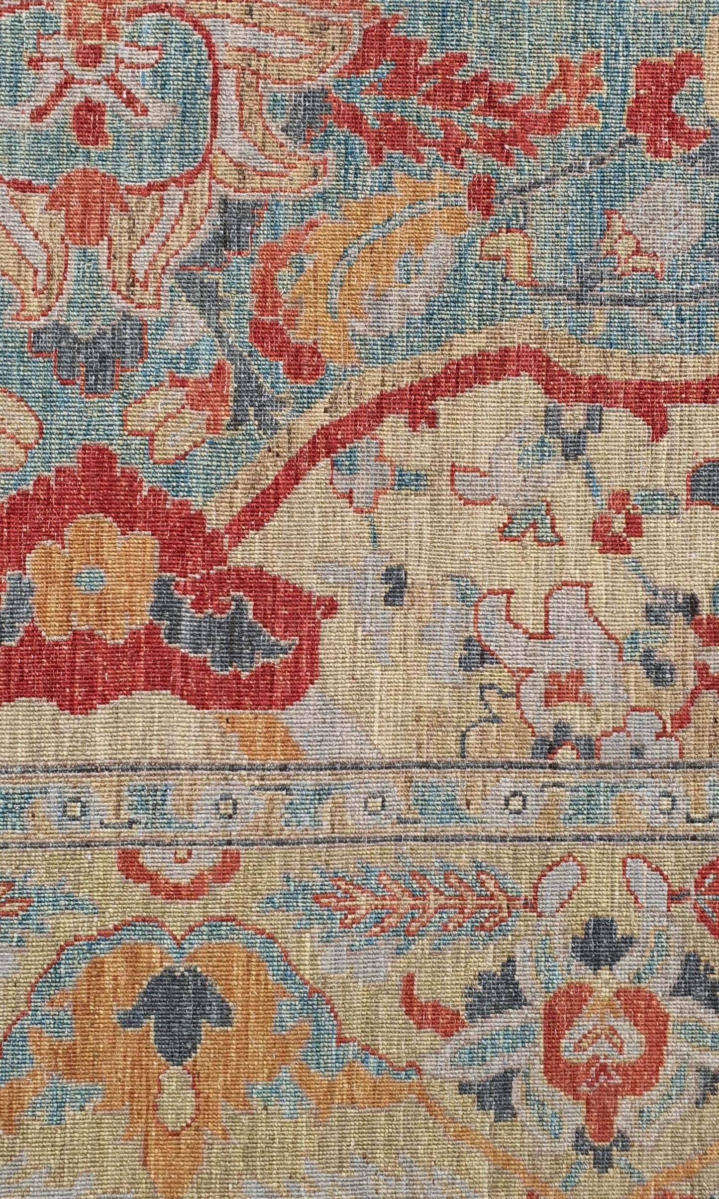 Polonaise Handwoven Traditional Rug, J80212