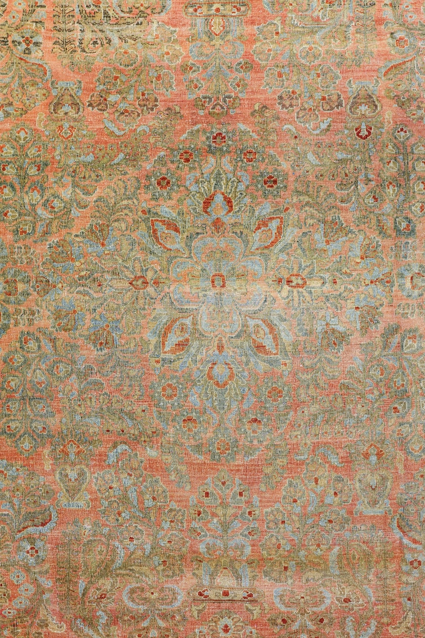 Antique Sarouk Handwoven Traditional Rug, J79455