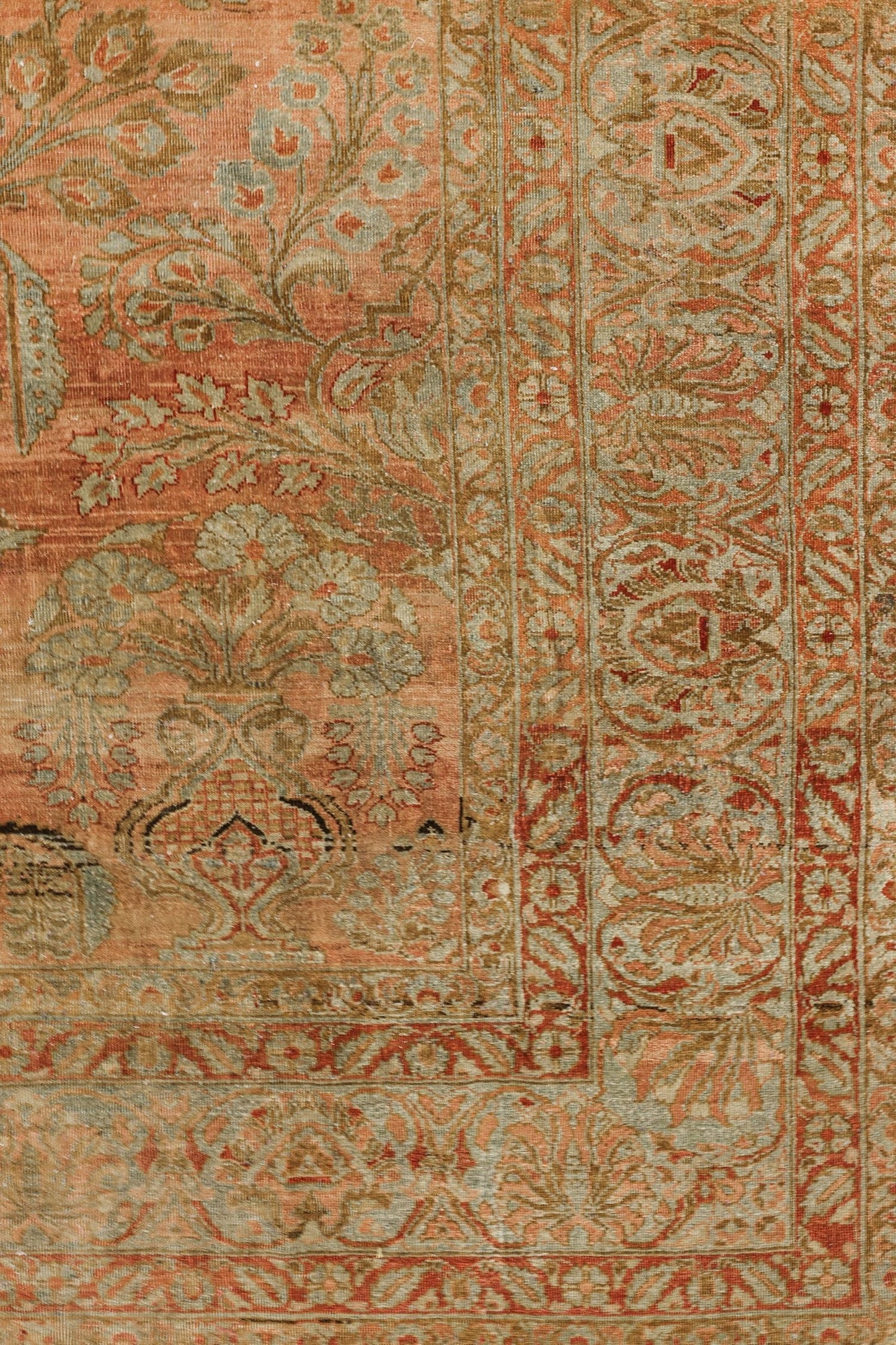 Vintage Sarouk Handwoven Traditional Rug, J81288