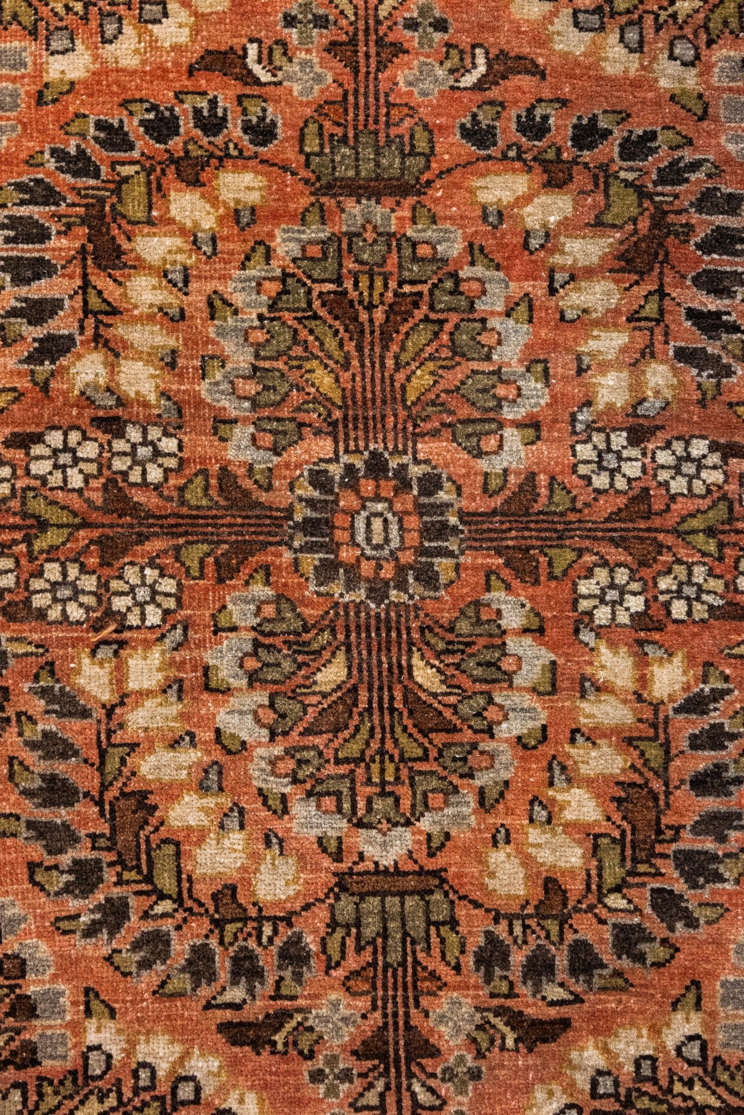 Vintage Sarouk Handwoven Traditional Rug, J86458