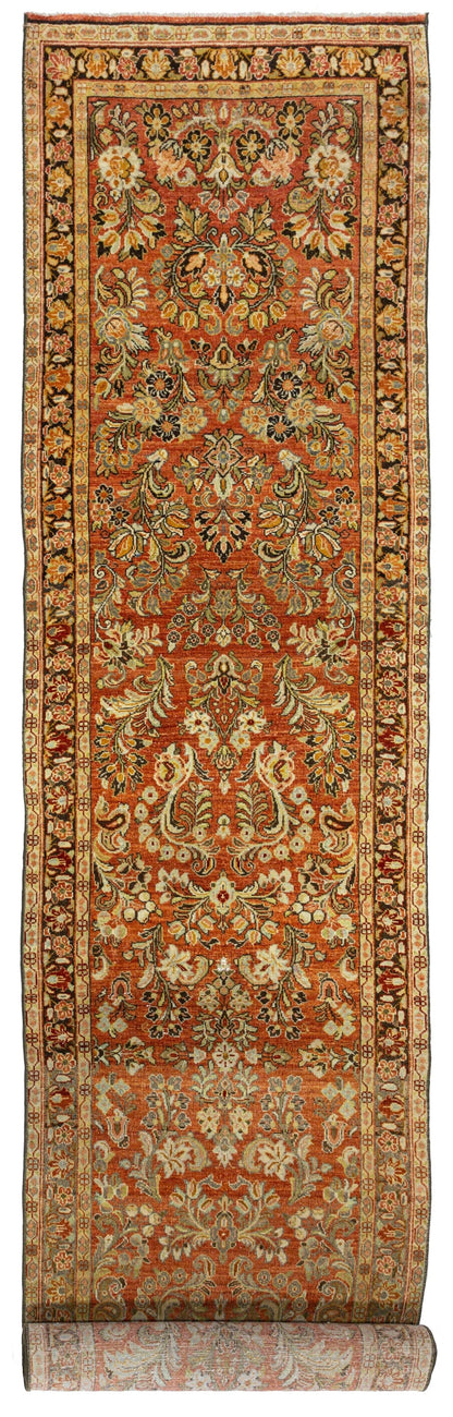 Vintage Sarouk Handwoven Traditional Rug