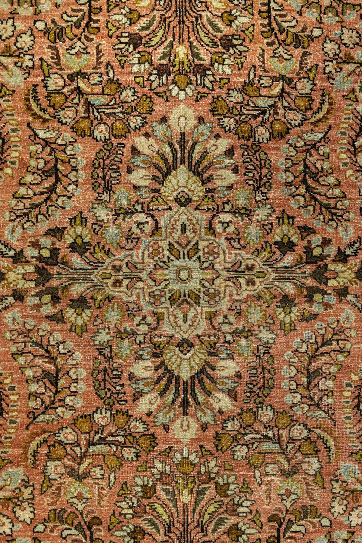 Vintage Sarouk Handwoven Traditional Rug, J86564