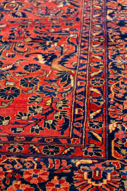 Antique Sarouk Handwoven Traditional Rug, J88653